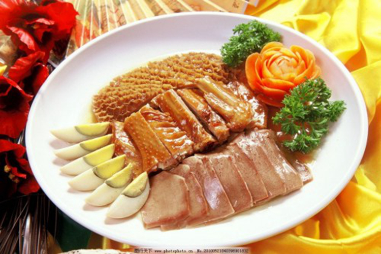 pf052、乔师傅奇香卤肉技术配方视频教程-知食网