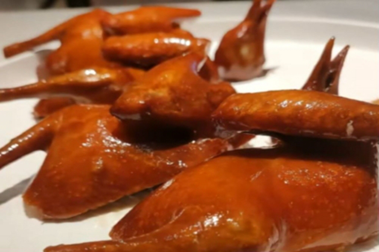 pf006、阿伟玻璃脆皮乳鸽技术配方视频教程-知食网